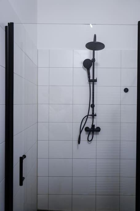 Apartment 2-zi. Am Ufer. Boxspringbetten. 2 Wc's.
