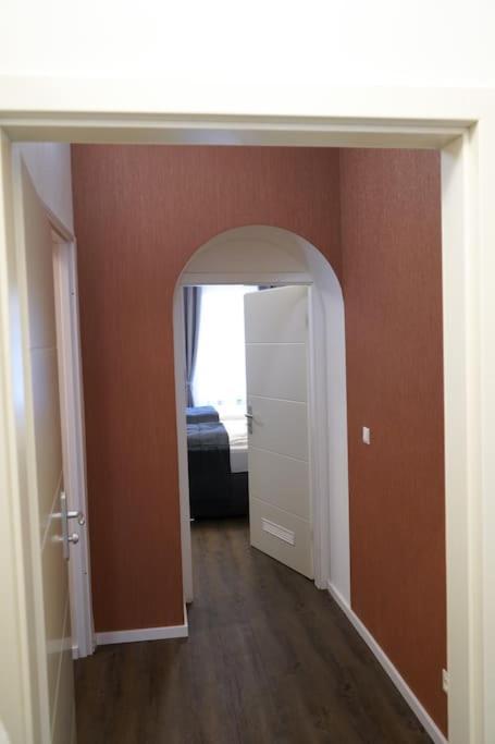 Apartment 2-zi. Am Ufer. Boxspringbetten. 2 Wc's. *