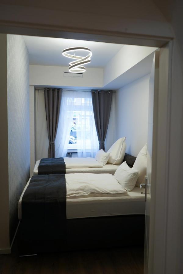 Apartment 2-zi. Am Ufer. Boxspringbetten. 2 Wc's. *